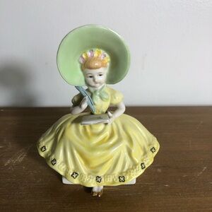 Vintage Ardalt Southern Belle ceramic fugurine 6639